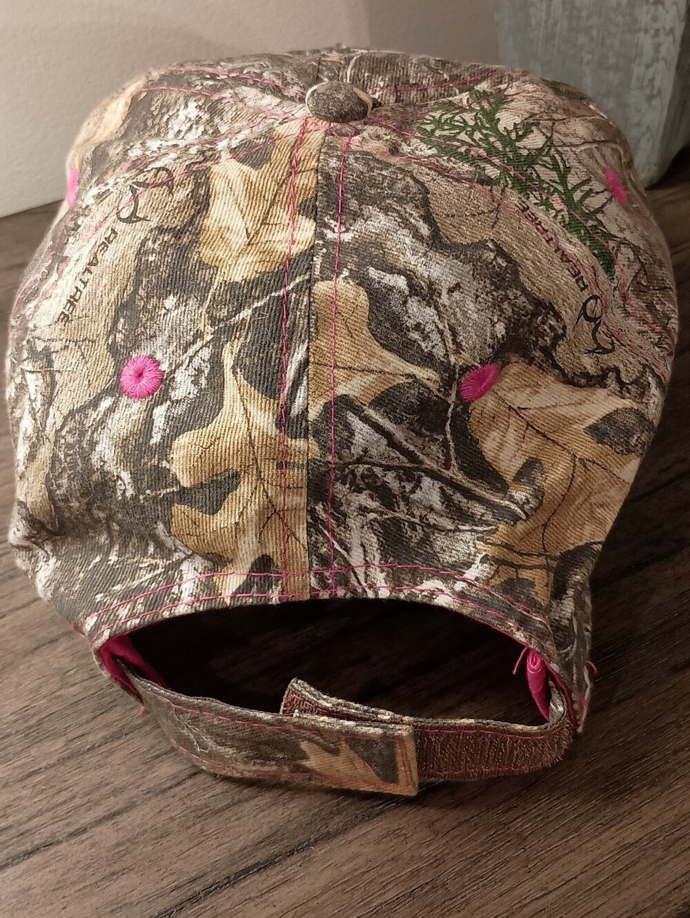 Realtree Pink and Camo Trim Cap - Picture 4 of 9